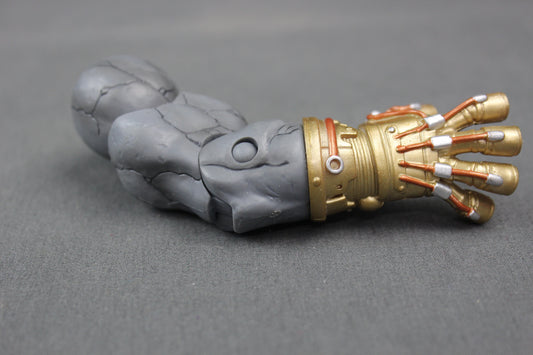 Darkseid Right Arm with Alt Hand - Mattel DC Universe Classics