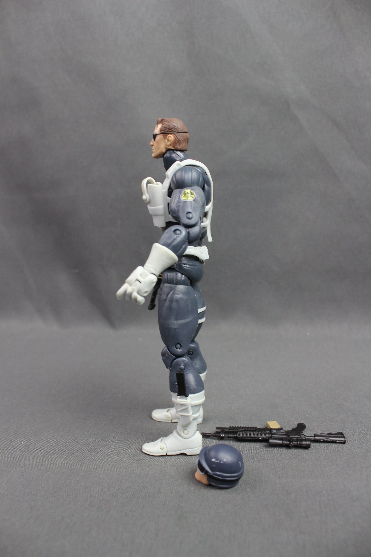 Nick Fury (From 2 Pack) - Marvel Legends Complete